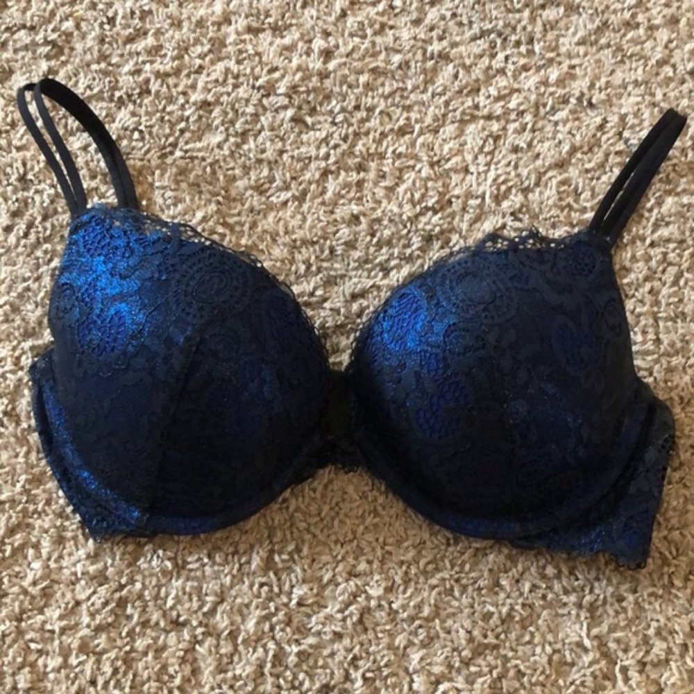 Victoria's Secret Very Sexy Push Up 36C